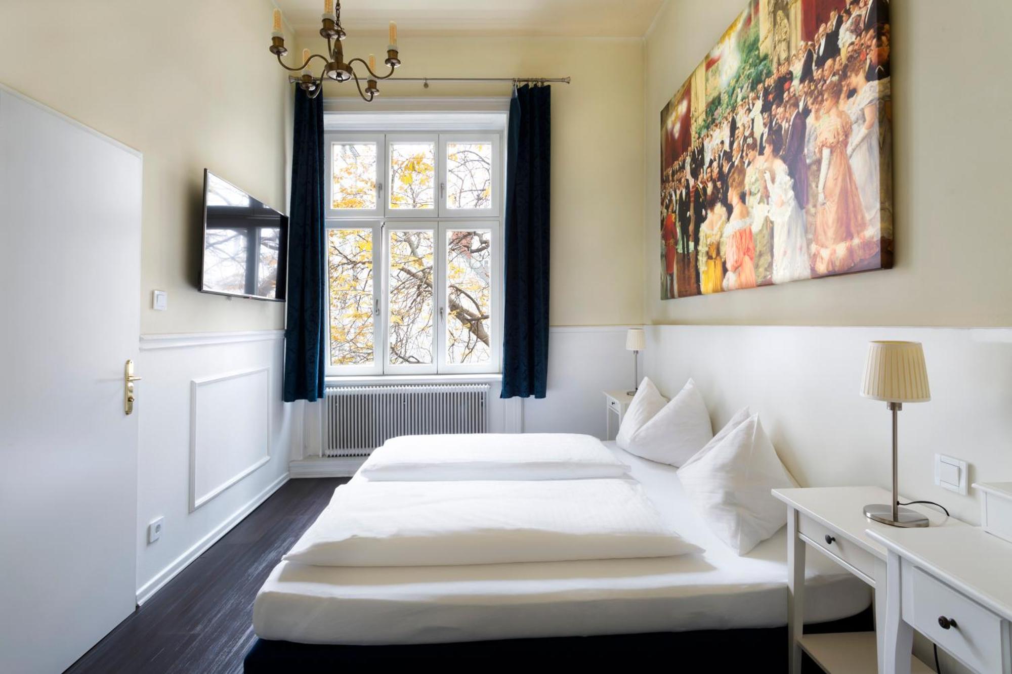 Boutique Hotel Columbia Vienna Room photo
